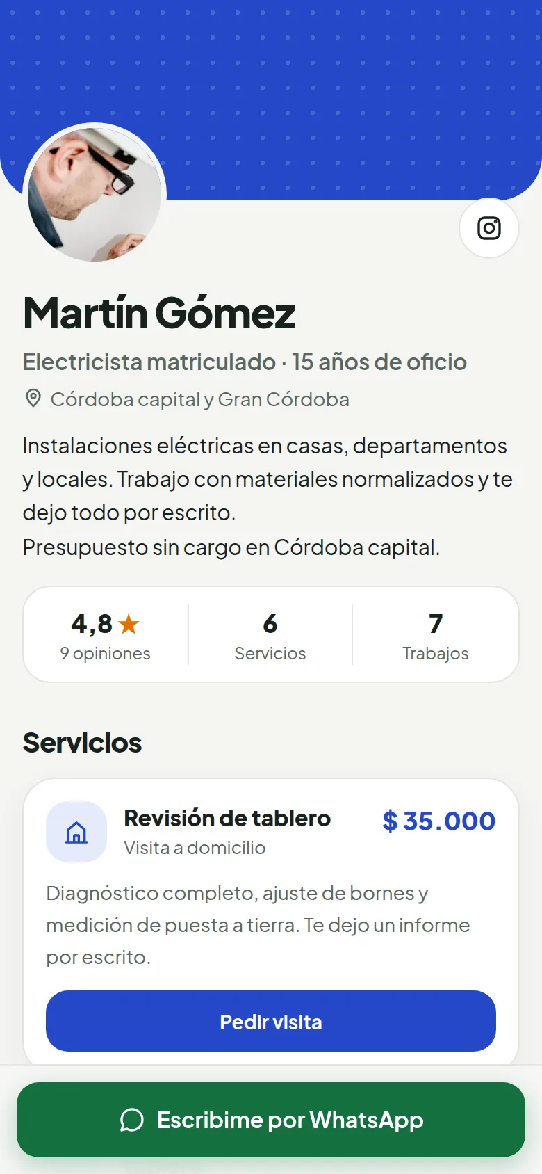 Perfil de un electricista con servicios, precios, opiniones y botón de WhatsApp